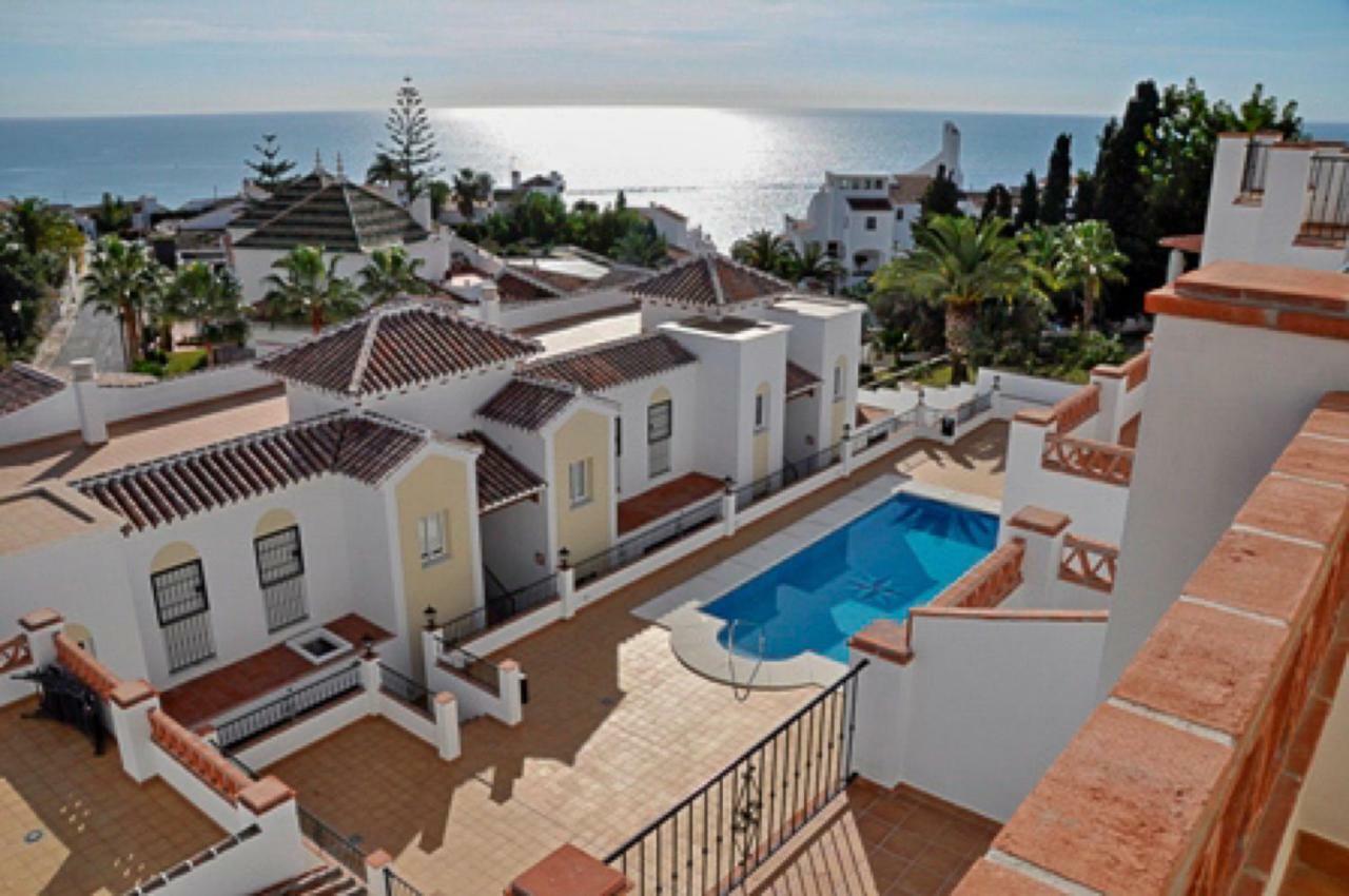 Nerja Paradise Rentals - Chimenea Apts Luaran gambar