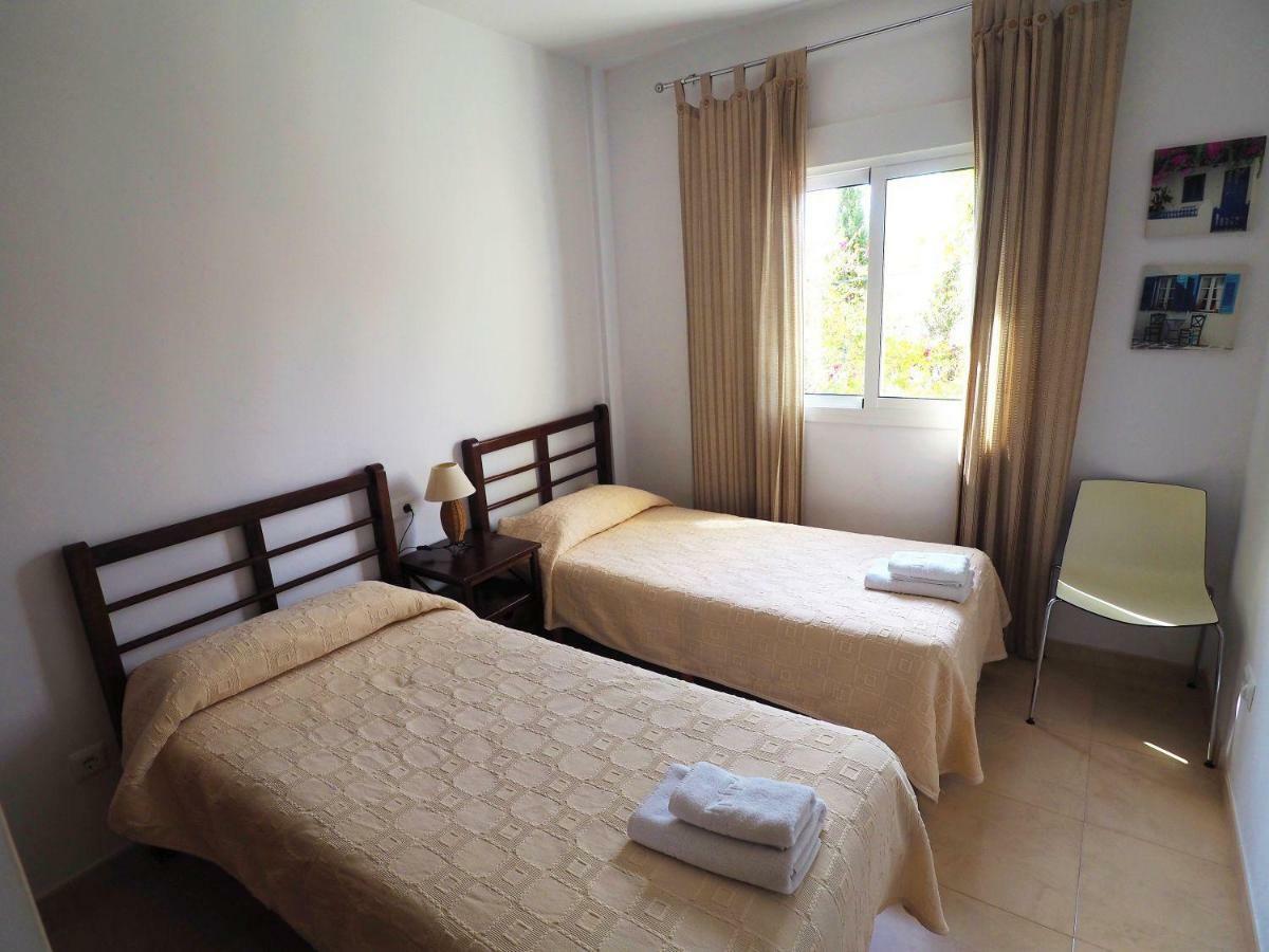 Nerja Paradise Rentals - Chimenea Apts Luaran gambar